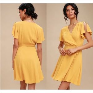 NWOT Lulu’s dress Small